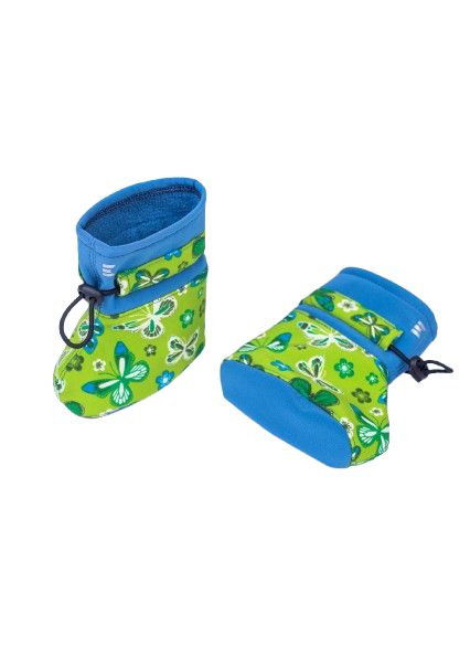 Světle modré botičky se zelenými motýlky
